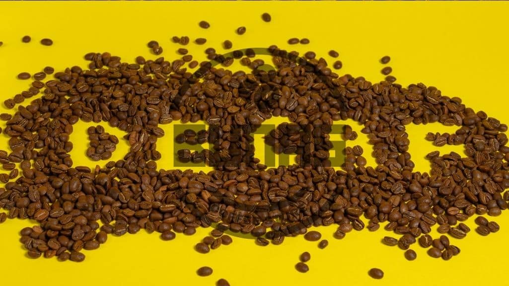آیا نوشیدن قهوه بدون کافئین خطرناک است